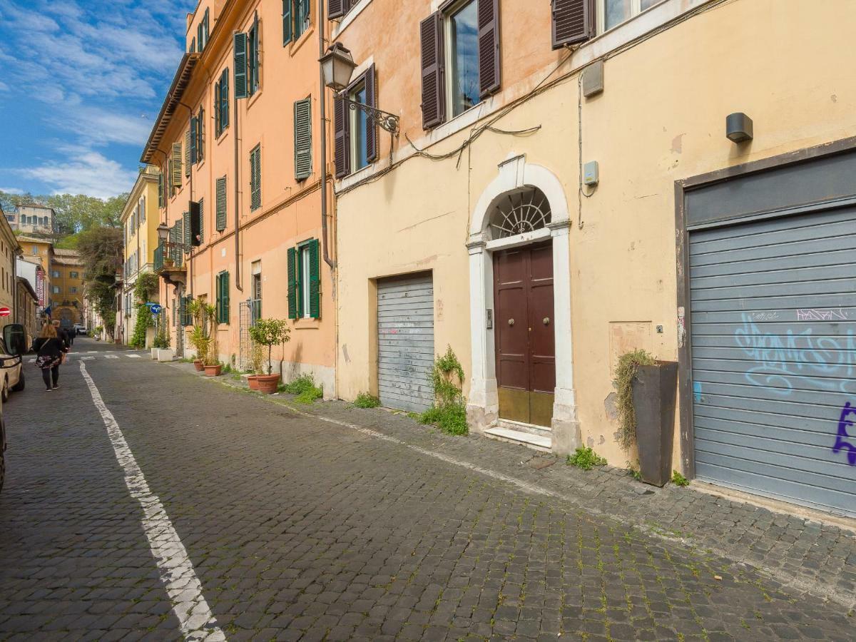 Loft In Trastevere Apartment