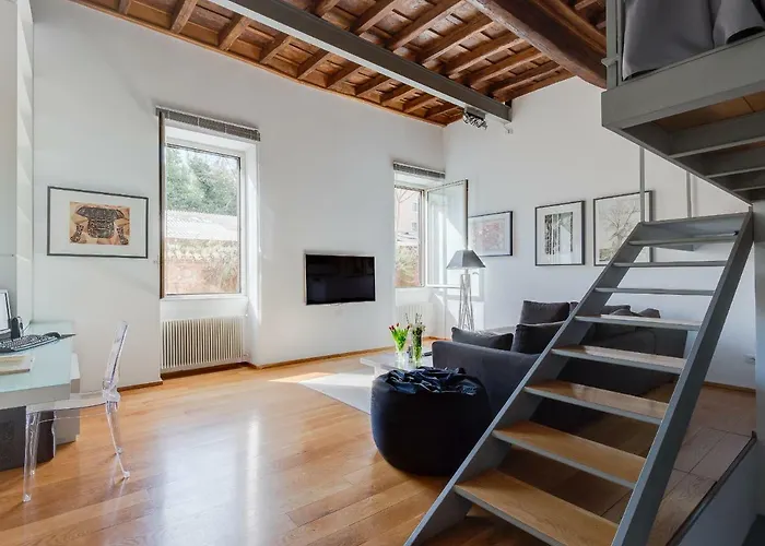 Loft In Trastevere