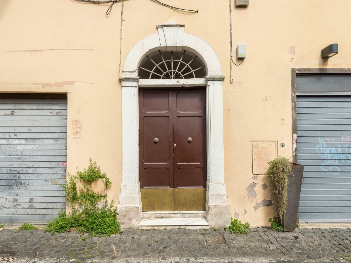 Loft In Trastevere Apartment